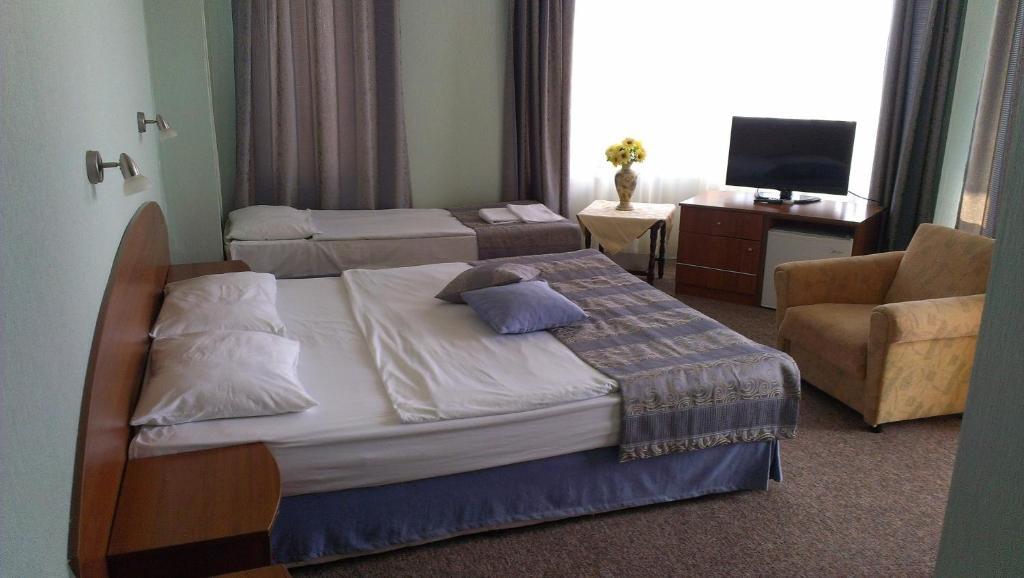 Family Lazuren Briag Hotel 3*
